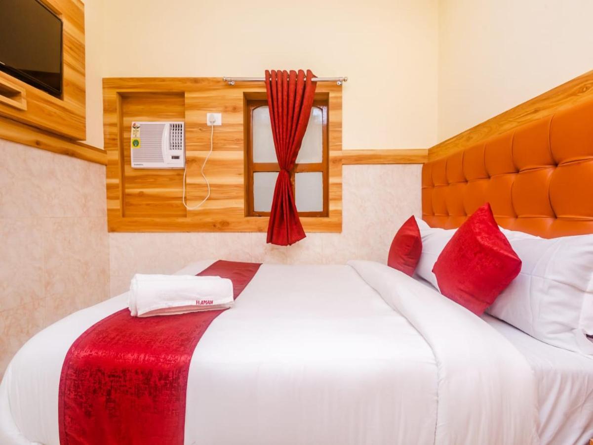 Aman Hotel Near Cst Мумбаї Екстер'єр фото