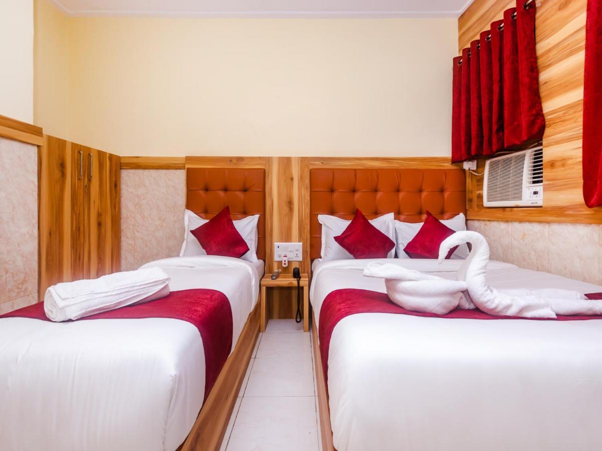 Aman Hotel Near Cst Мумбаї Екстер'єр фото